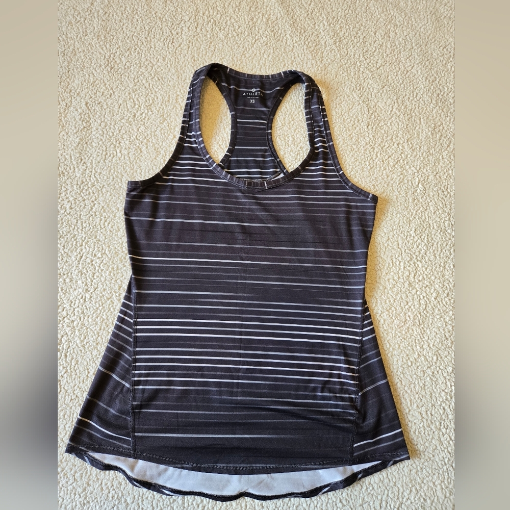 ❤️‍🔥❤️‍🔥❤️‍🔥Athleta Black and White Striped Tank Top
